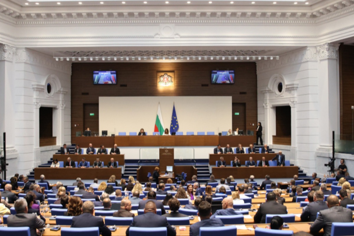 Парламентът отхвърли петия вот на недоверие към кабинета на Росен Желязков