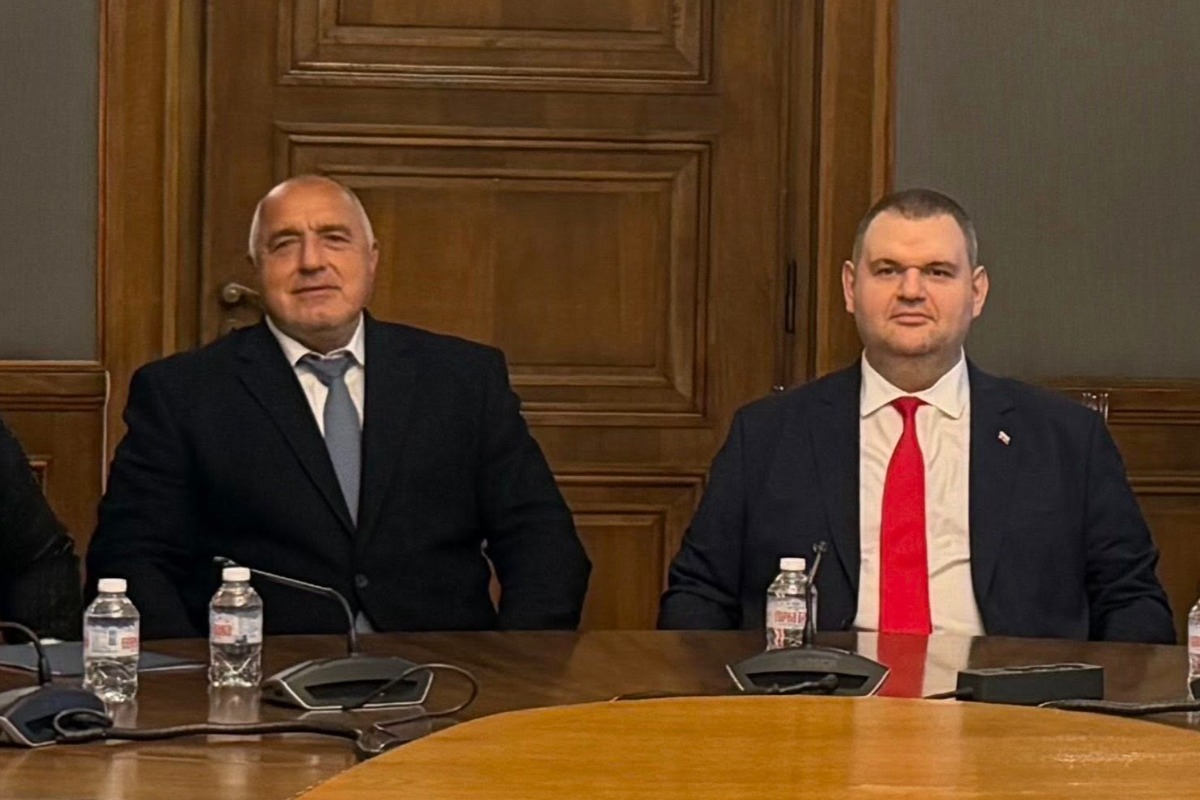 ГЕРБ-СДС и ДПС-НОВО НАЧАЛО поискаха пълен мандат на управление