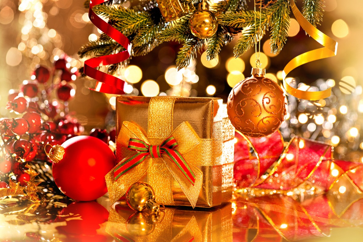 Вестник БГ БЕН Ви пожелава весели и споделени празници!