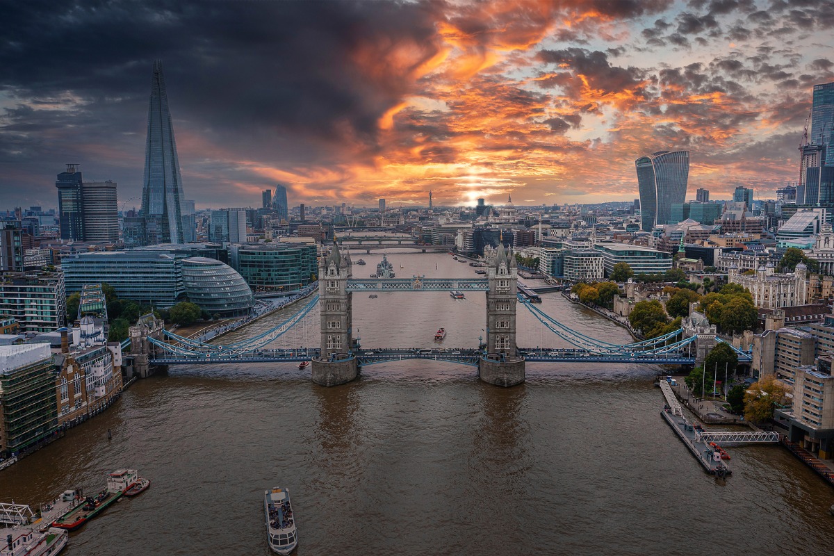 Няма доказателства, че Иран насочва ракети срещу Европа, заяви британски министър