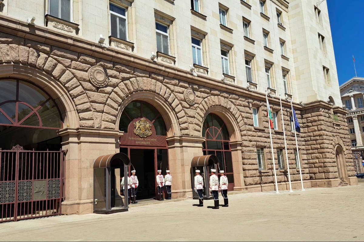 „Да, България“ и ПП-ДБ искат документи и отговори за помилването на Огнян Атанасов