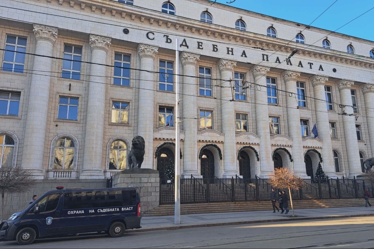   Аутопсиите сочат – вероятно две убийства и едно самоубийство под Околчица