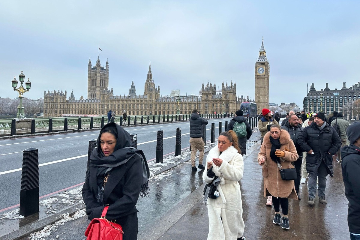 Продължаващ риск от наводнения в Англия: очакват се нови валежи, стотици имоти вече са засегнати