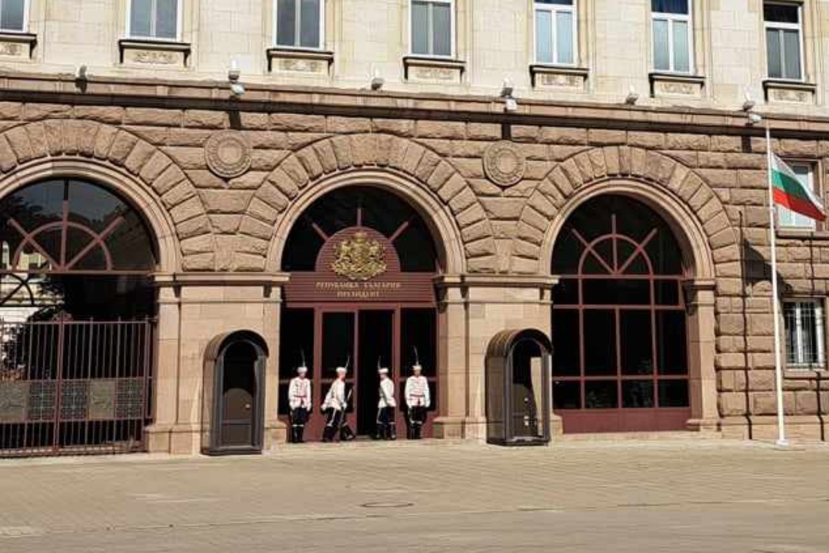 Извънредните парламентарни избори в България ще бъдат на 19 април