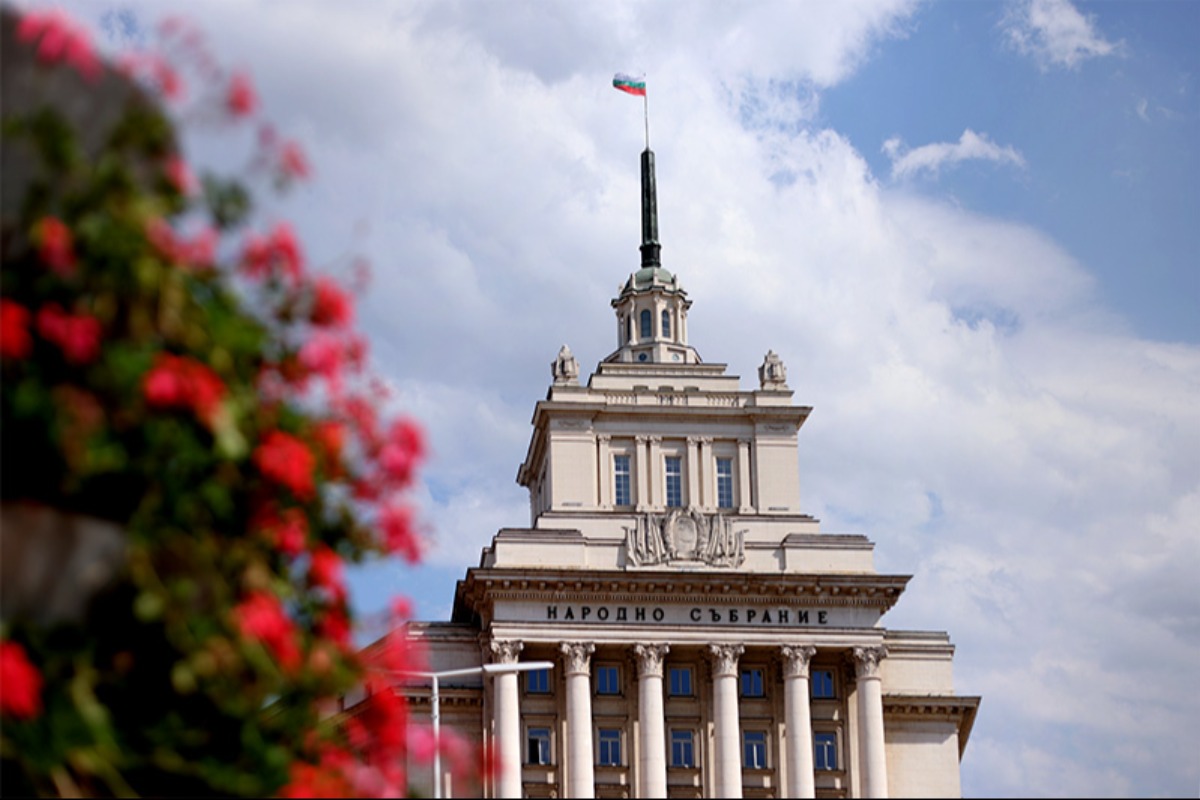 Окончателно – до 20 изборни секции във Великобритания, САЩ, Канада и Турция