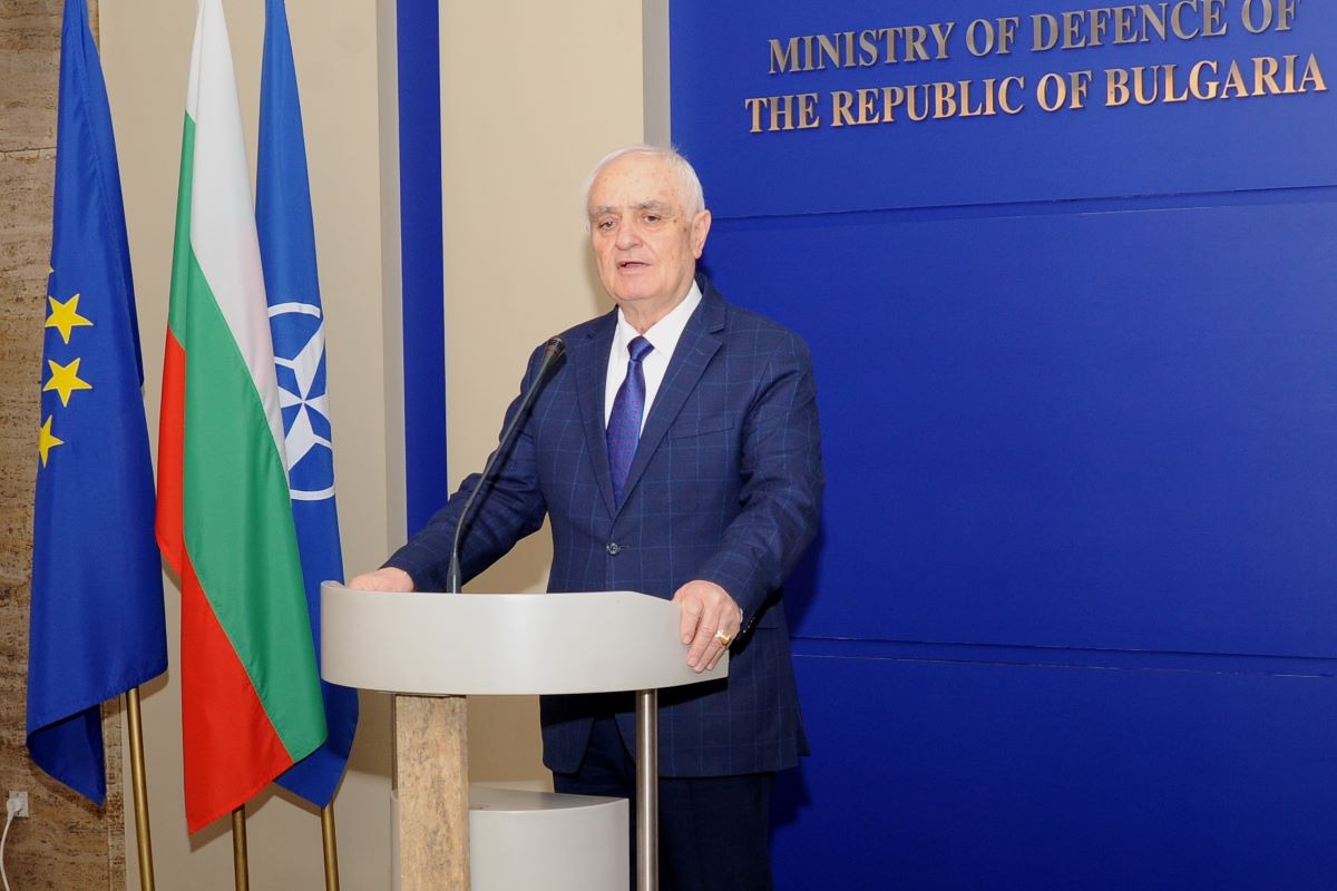 Министър Атанас Запрянов: Предприемат се мерки за защитата на мира и спокойствието на българските граждани